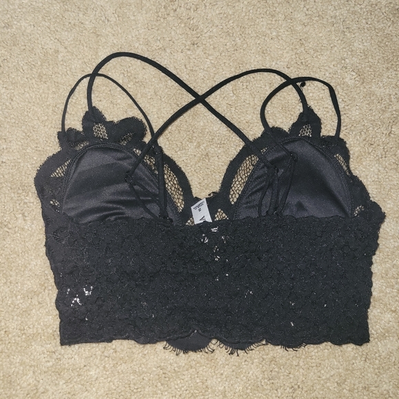 Bralette - Picture 3 of 3